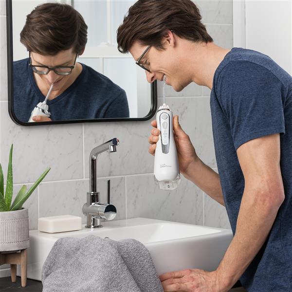 White Waterpik™ Cordless Advanced 2.0 Water Flosser - Image 3